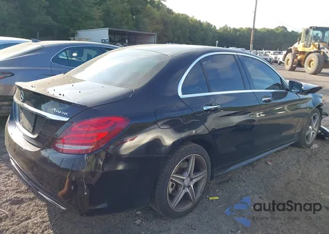 2015 Mercedes-Benz C 300 Sport 4Matic from USA, damaged, VIN 55SWF4KB8FU068716